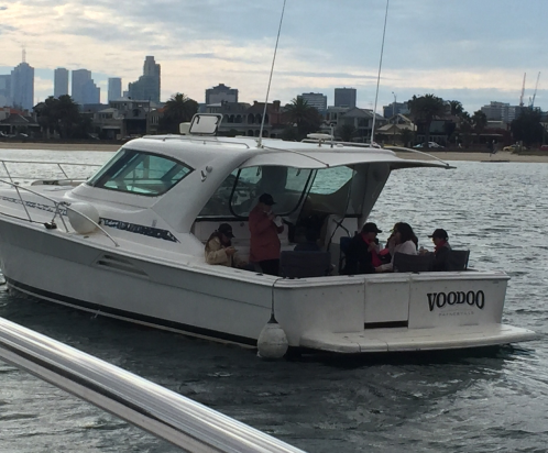 luxury-yarra-crusing