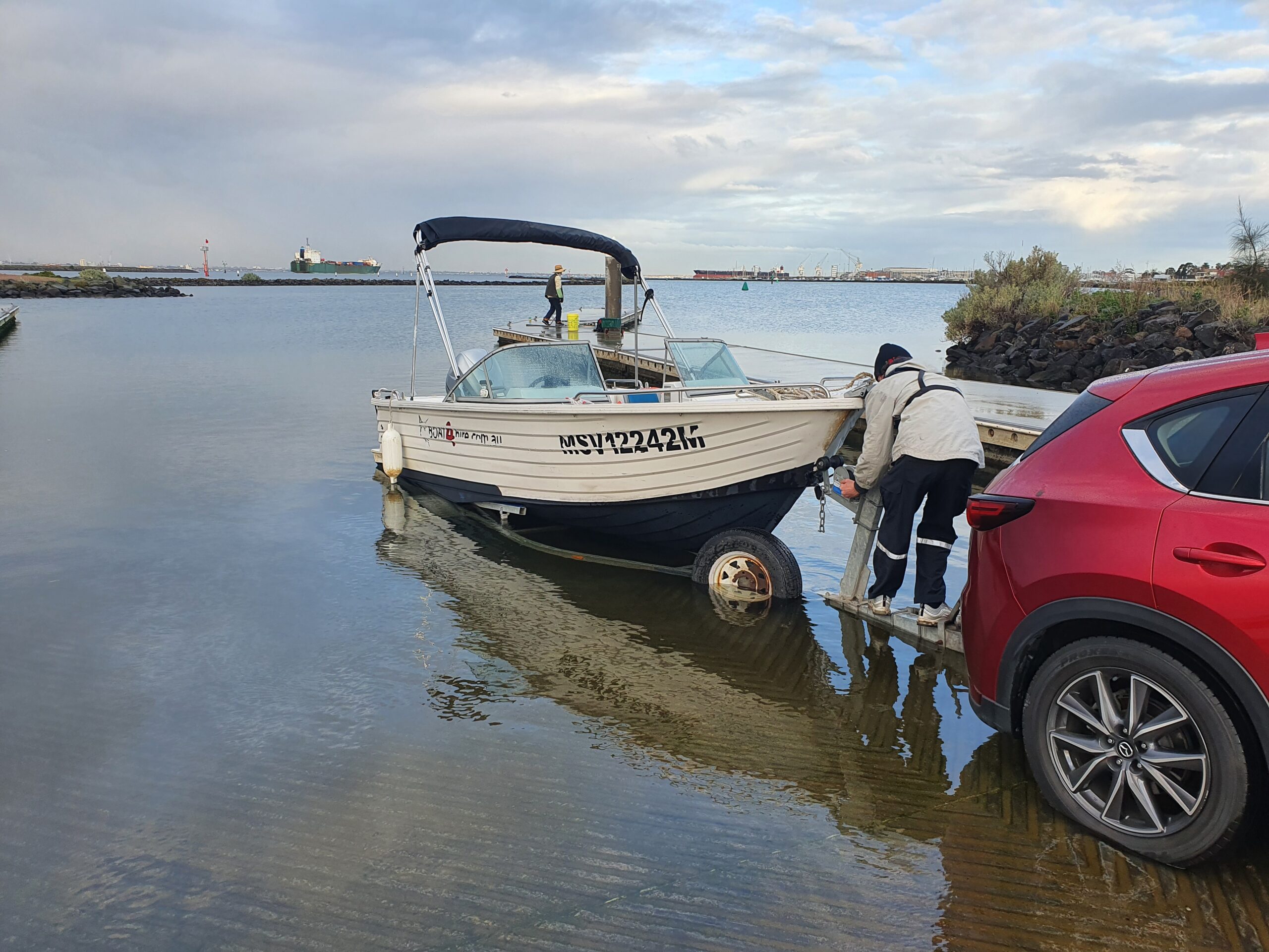 motor boat hire melbourne