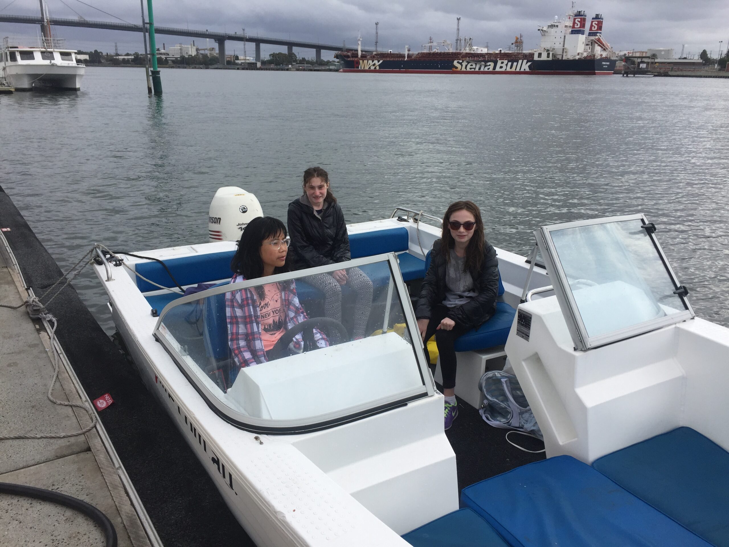 speed boat hire melbourne